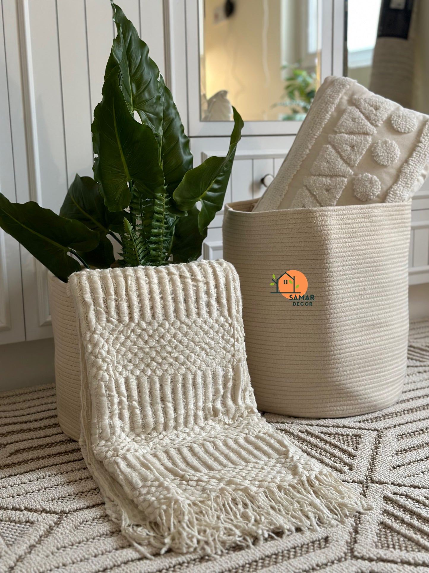 Ivory Textured Woven Throw with Fringe – Soft, Stylish, and Earthy