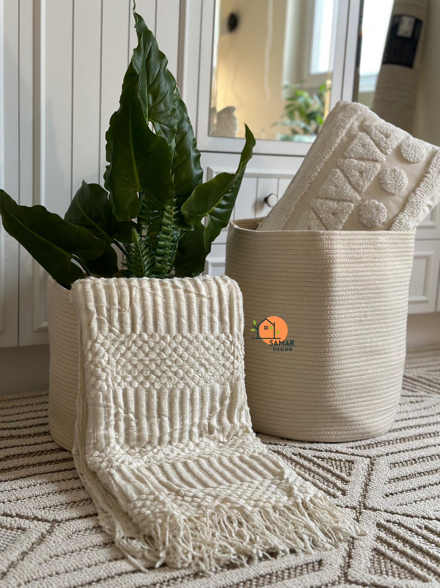 Ivory Textured Woven Throw with Fringe – Soft, Stylish, and Earthy