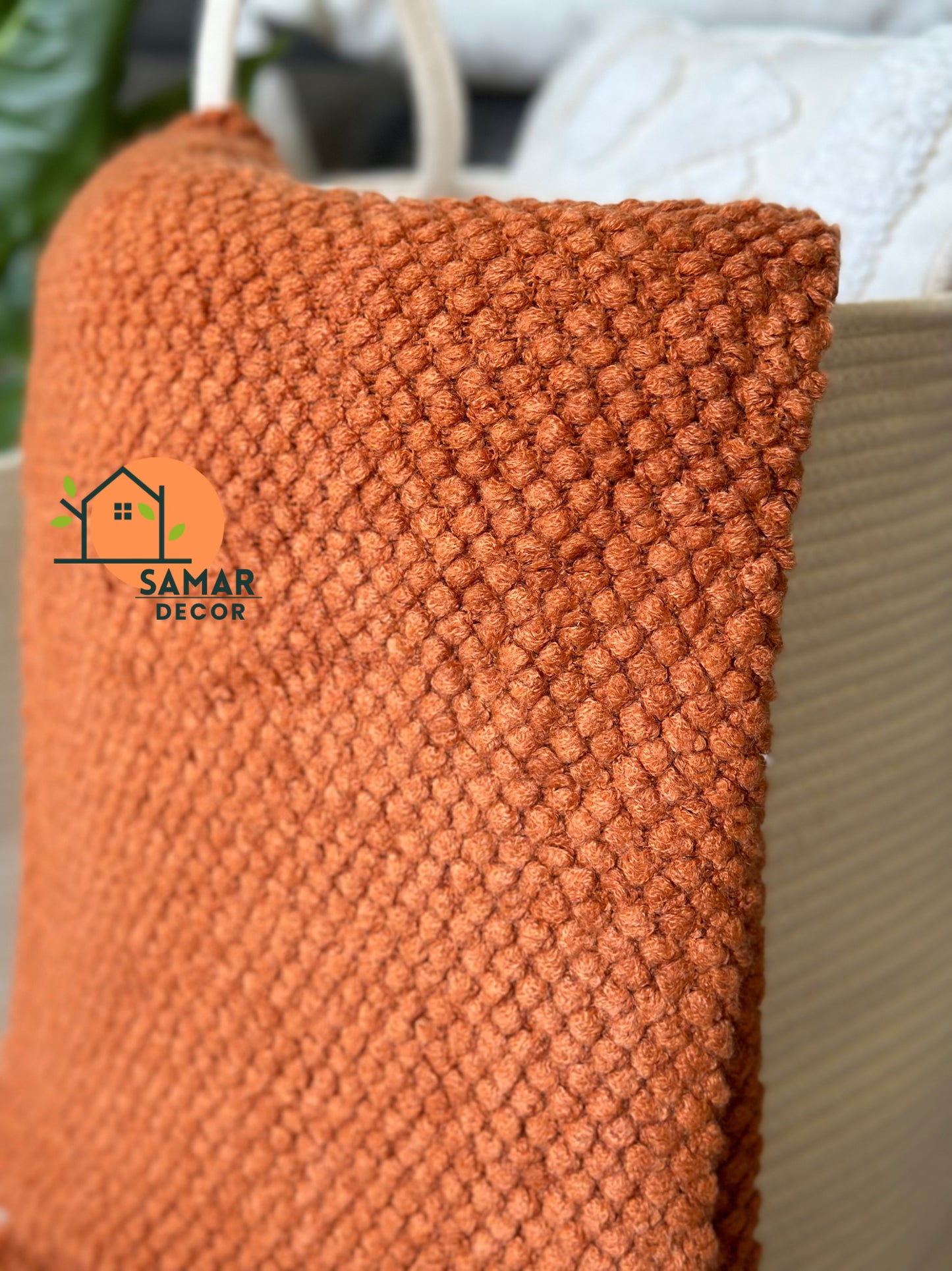 Burnt Orange Knitted Throw Blanket with Tassels – Warm & Earthy Accent