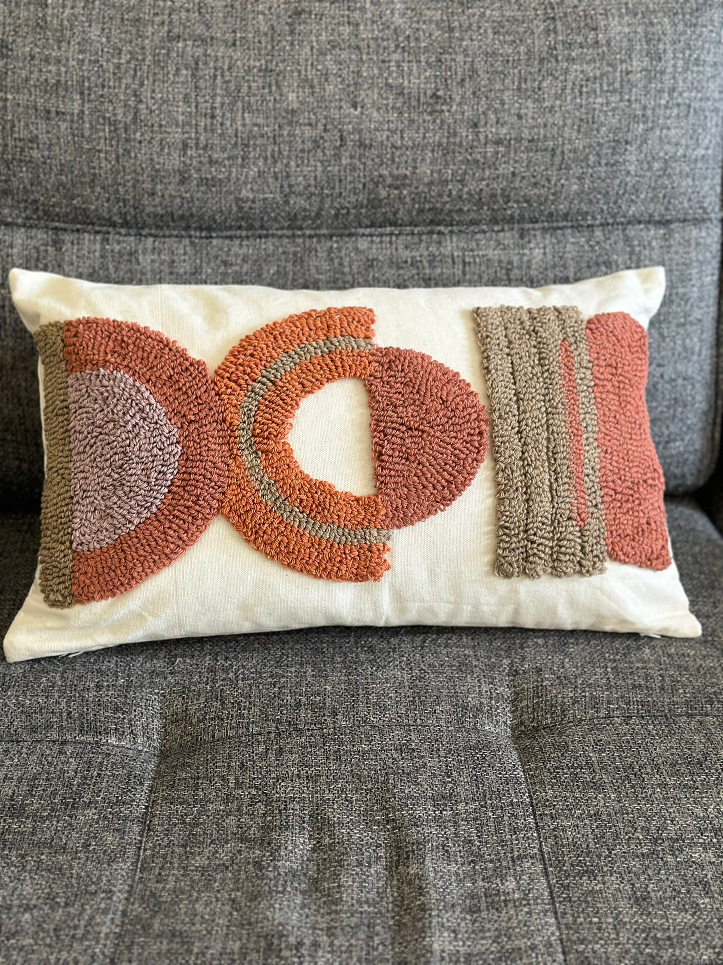 Handwoven Textured Cushion – Artisanal Beauty CODE 3308 R