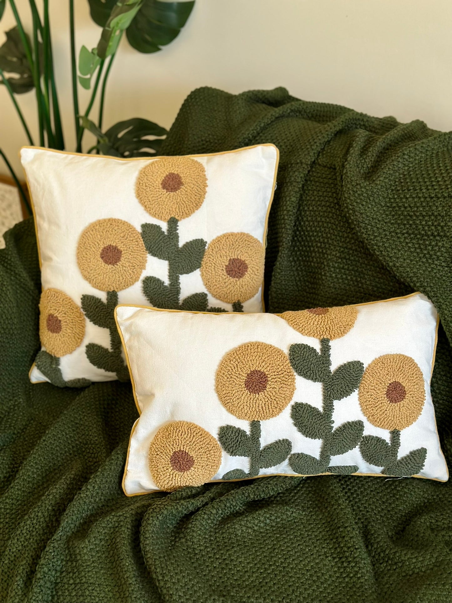 Sunflower Embroidered Cushion – Rectangular Floral Set CODE 3322 FLOWER