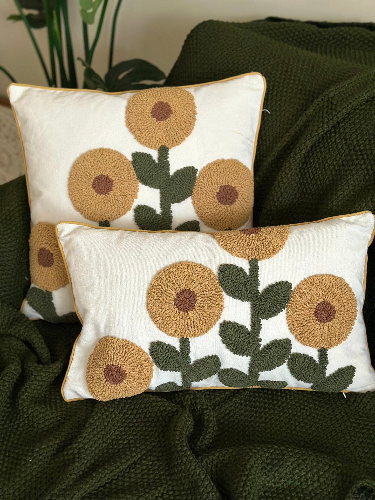 Sunflower Embroidered Cushion – Rectangular Floral Set CODE 3322 FLOWER
