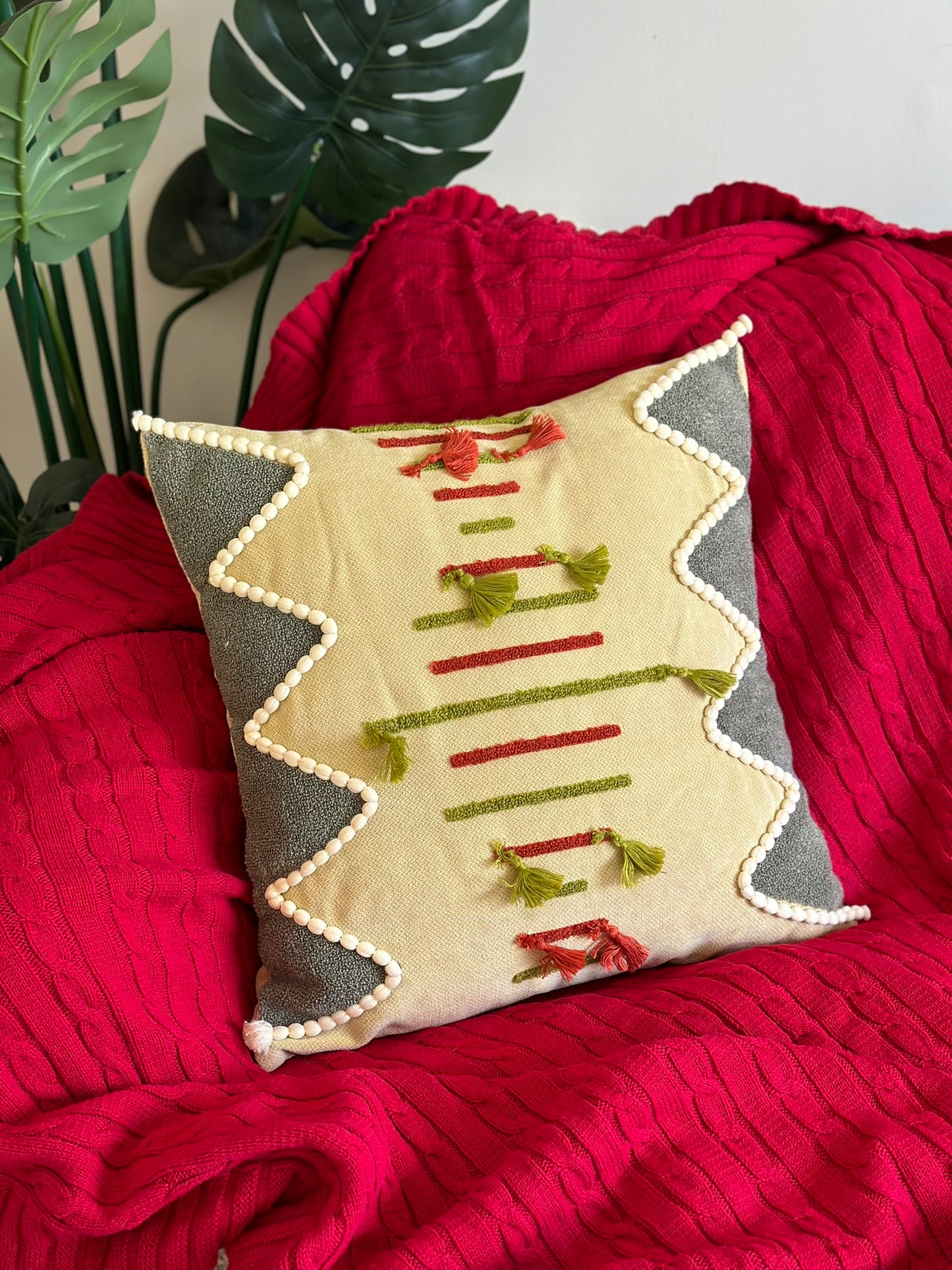 Soft Pastel Cushion – Handmade Elegance CODE 3323 G