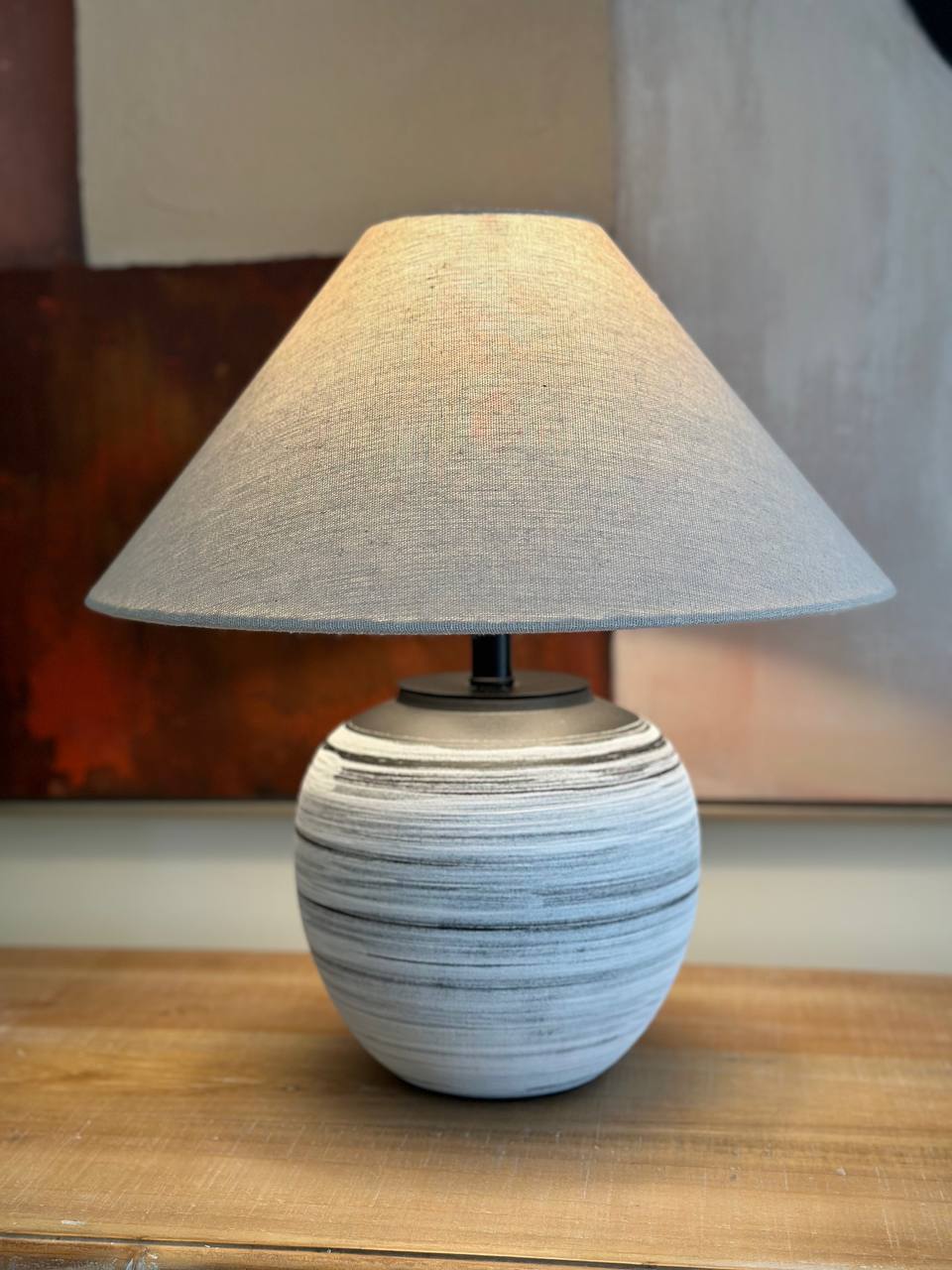 Minimalist Sandstone Table Lamp – Tranquil Glow (CODE 3214)