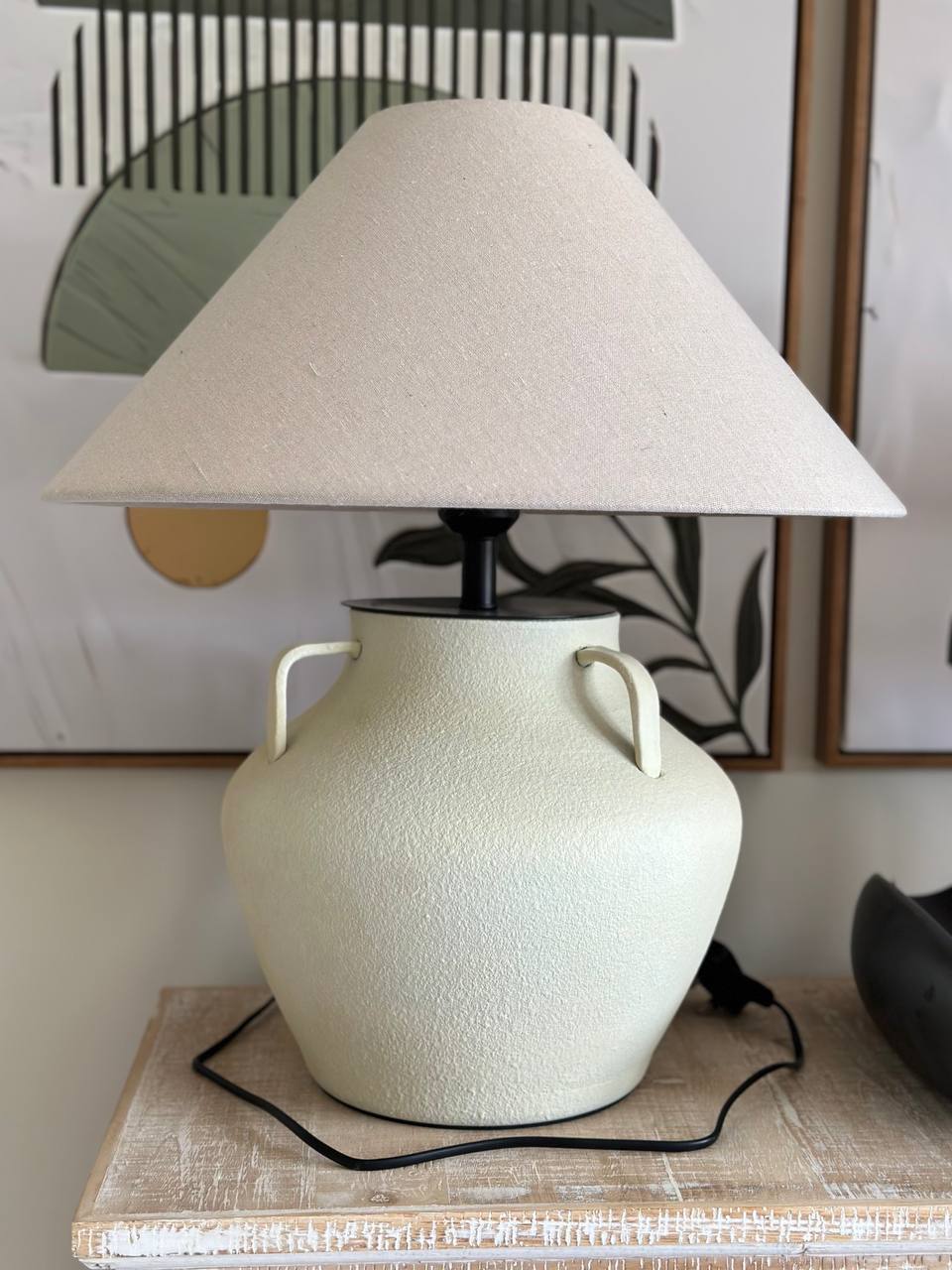 Sandstone Textured Table Lamp – Natural Comfort CODE 3210)