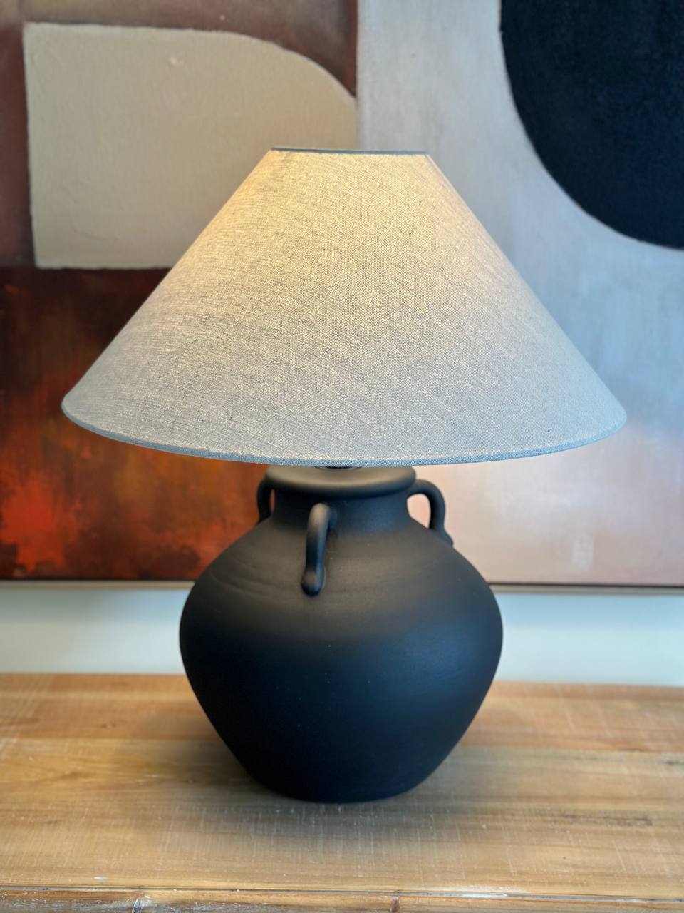 Matte Black Ceramic Table Lamp – Timeless Form & Contrast (CODE 3206)