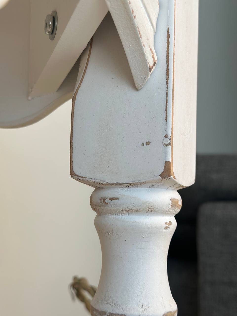White Carved Boho Console Table with Natural Wood Top Vintage Console
