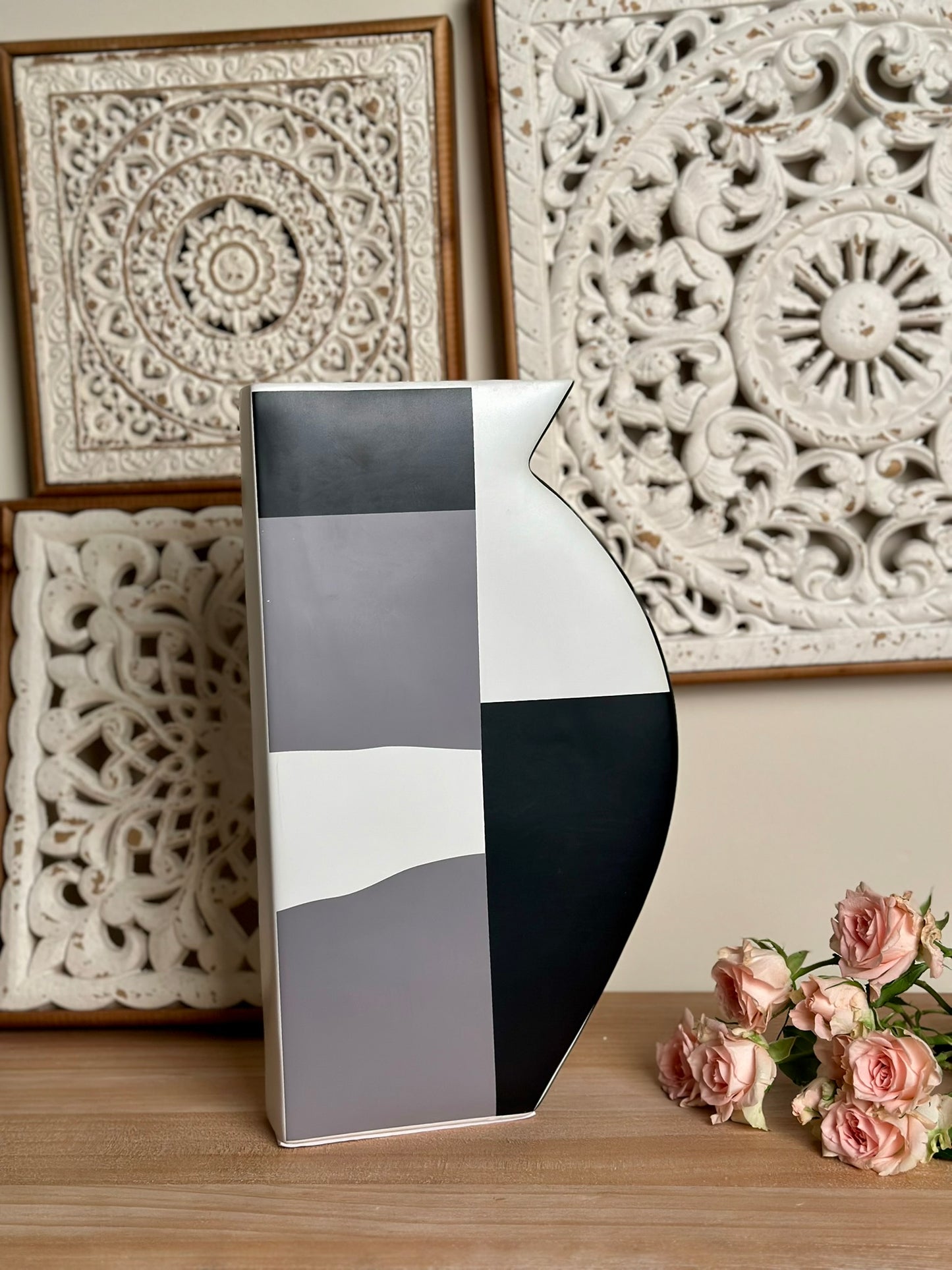 Abstract Block Vase – Black, White & Gray Graphic Design Vase CODE 3517