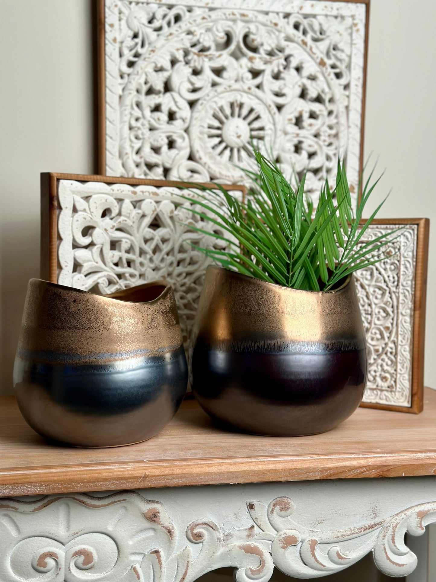 Ombre Metallic Vase – Gold to Deep Bronze Vase CODE 3531