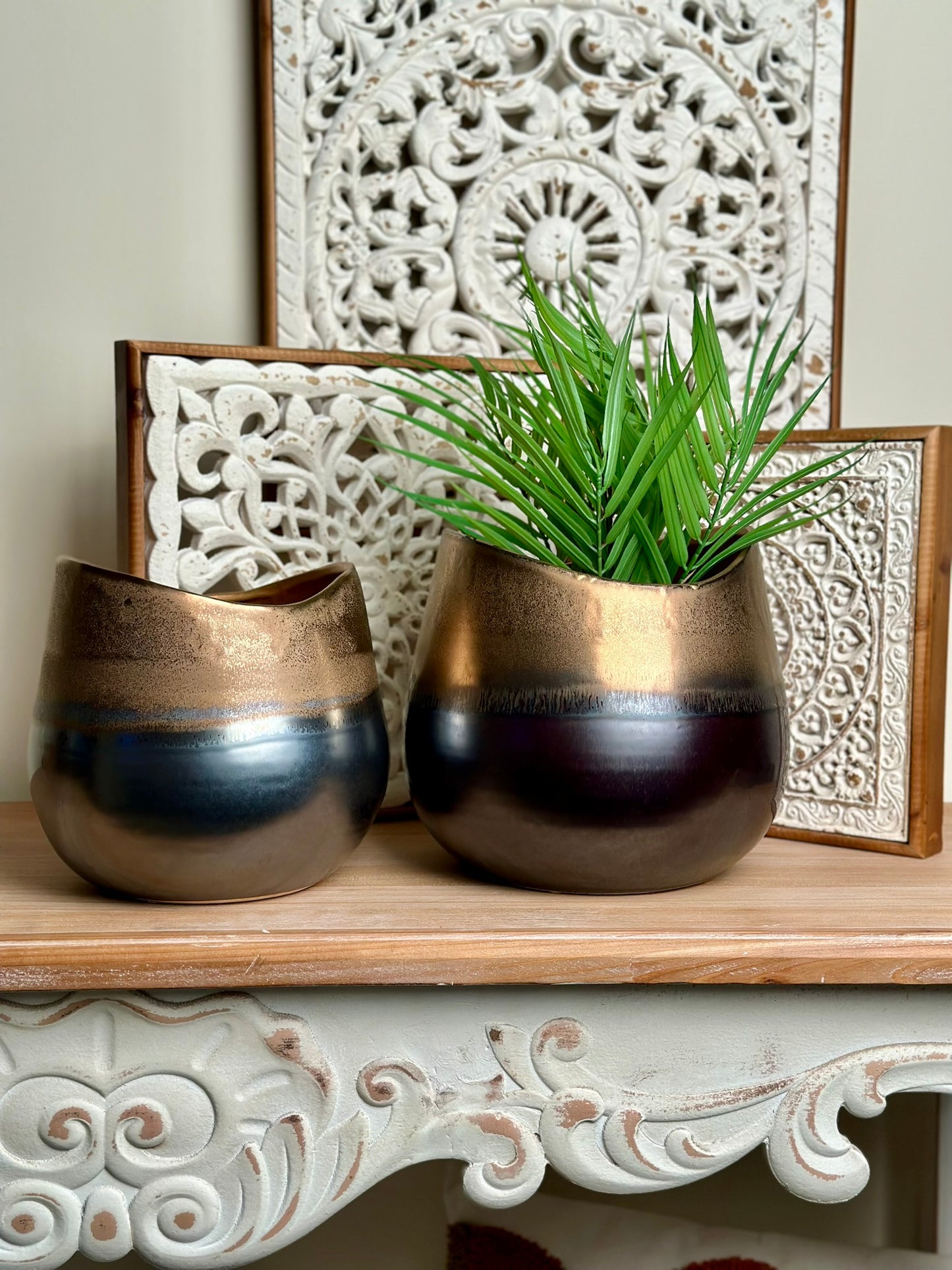 Ombre Metallic Vase – Gold to Deep Bronze Vase CODE 3530
