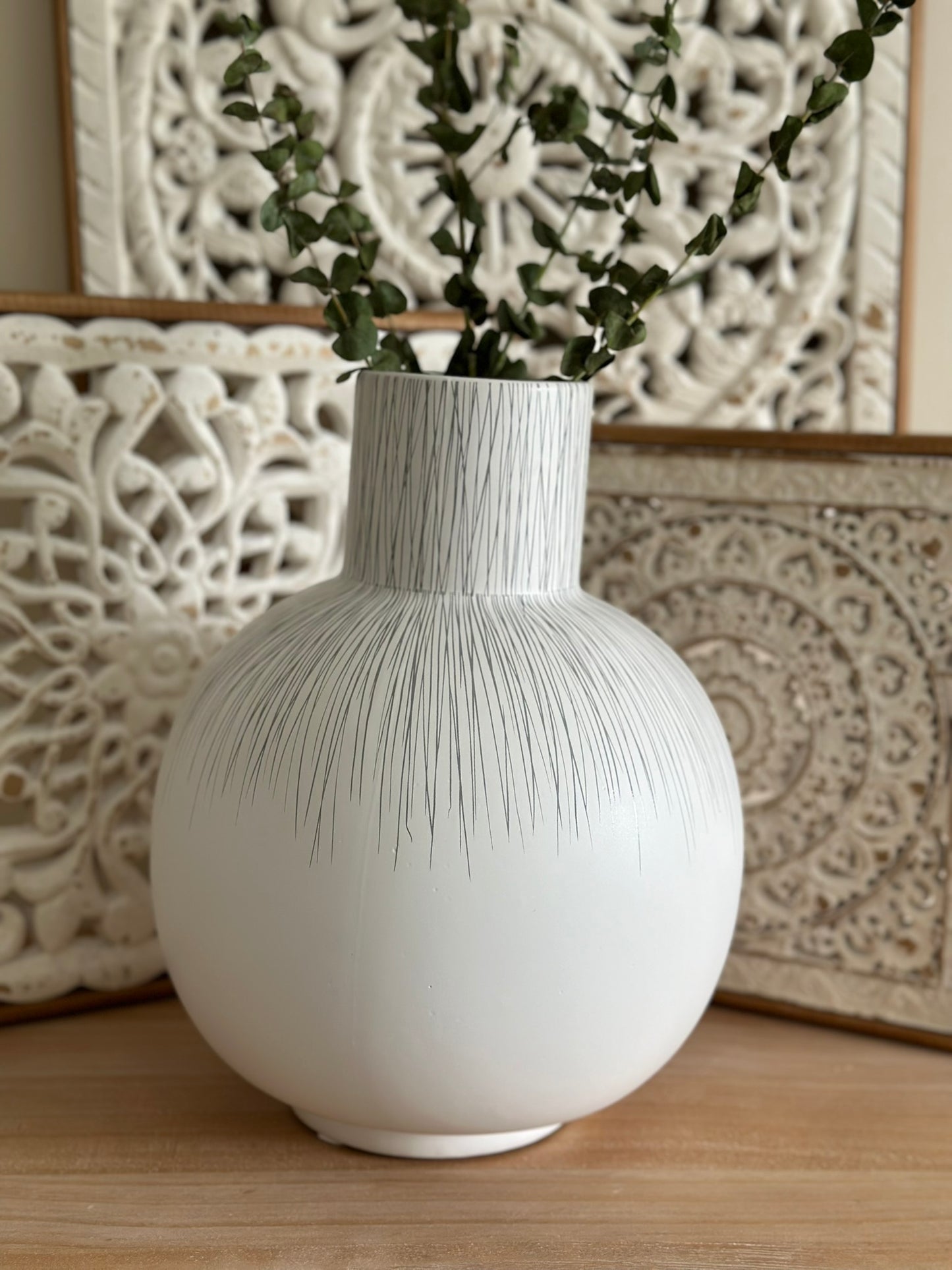 Etched Line Globe Vase – Matte White with Fine Detailing Vase CODE 3514