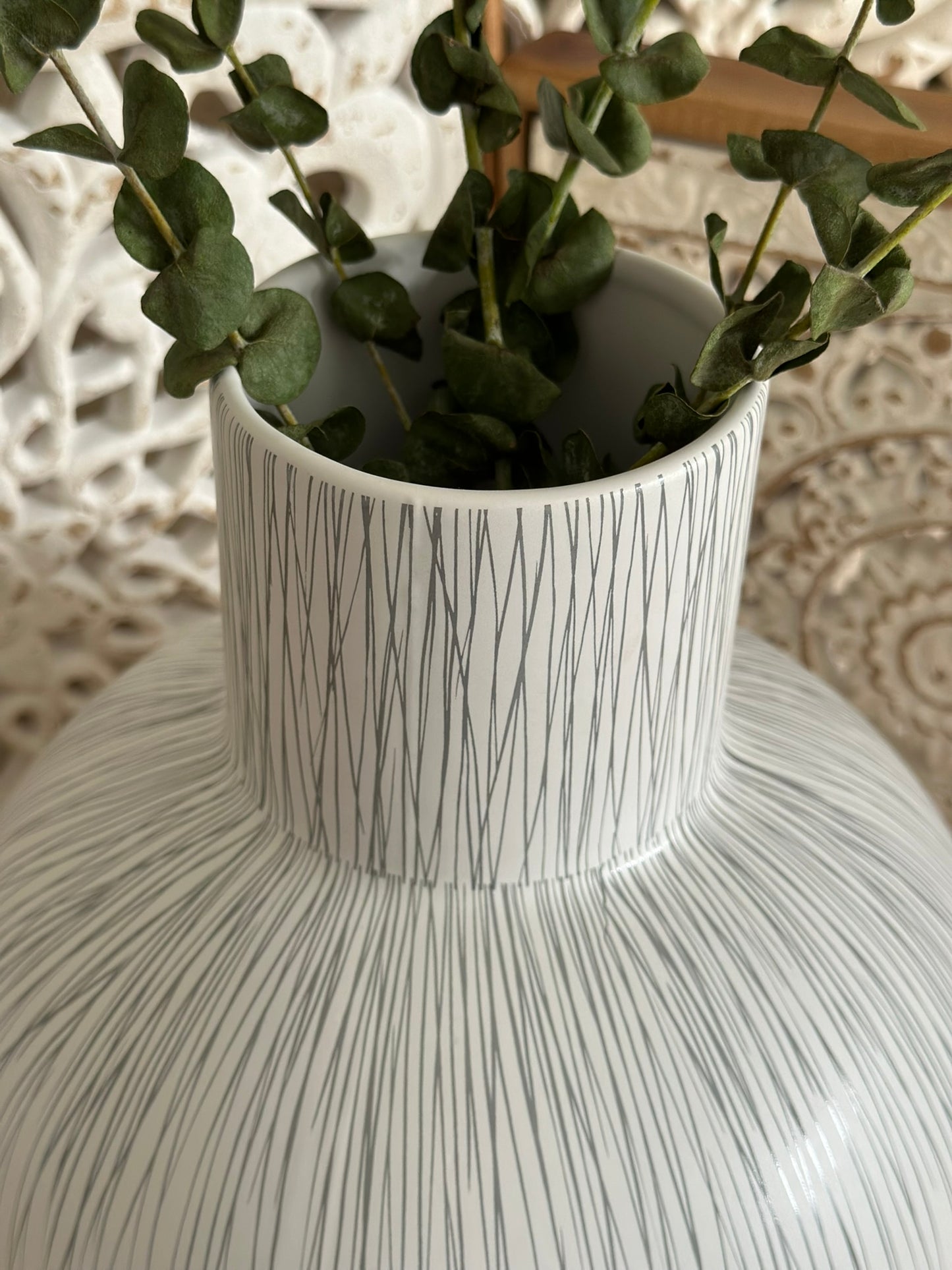 Etched Line Globe Vase – Matte White with Fine Detailing Vase CODE 3514