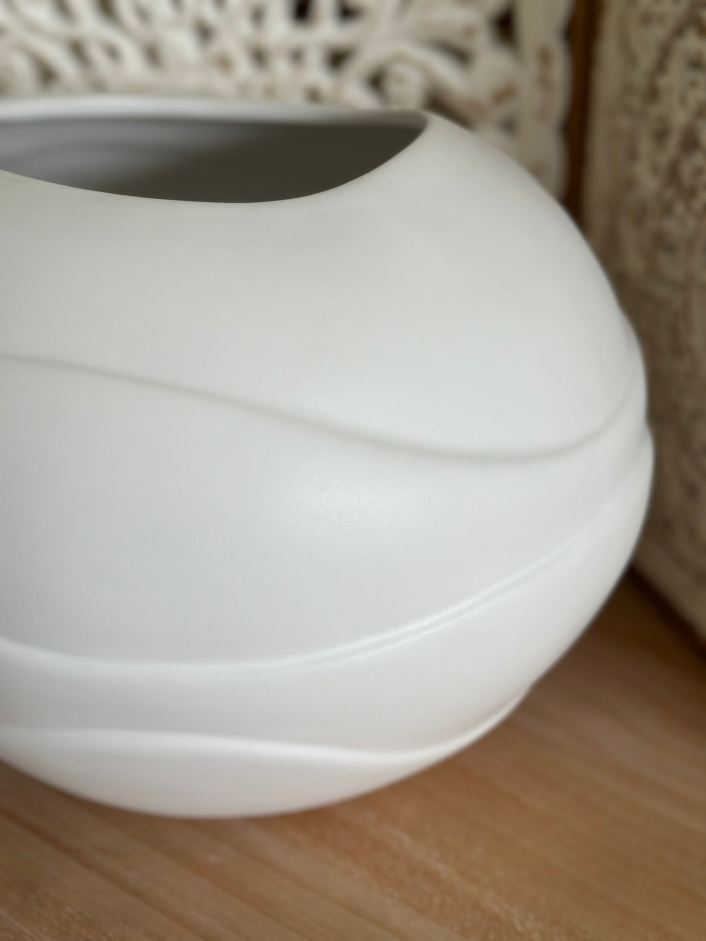 Wave Carved Globe Vase – Matte White Vase CODE 3537