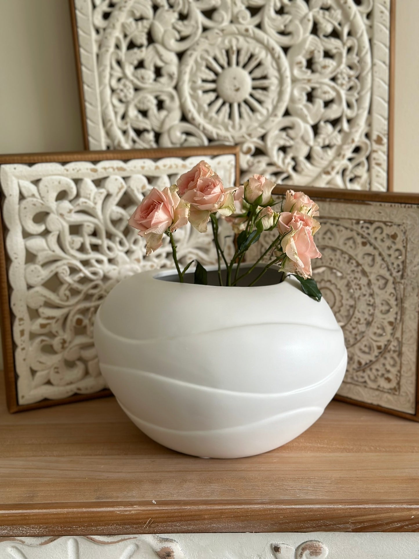 Wave Carved Globe Vase – Matte White Vase CODE 3537