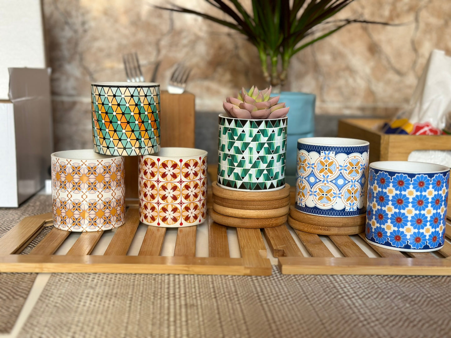 Small Pot different colors different Selection