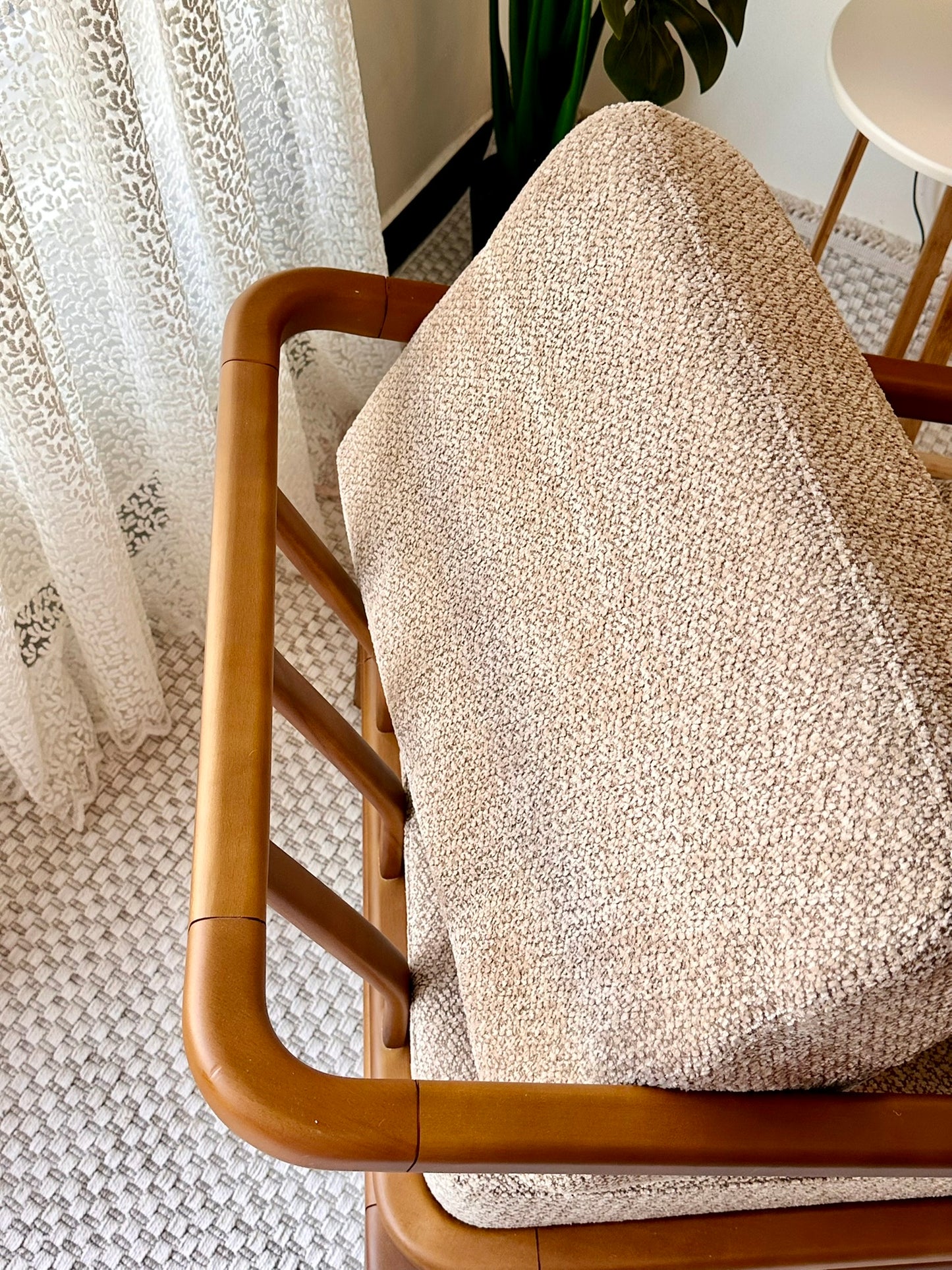 Modern Accent Armchair – Wooden Frame and Beige Fabric Upholstery