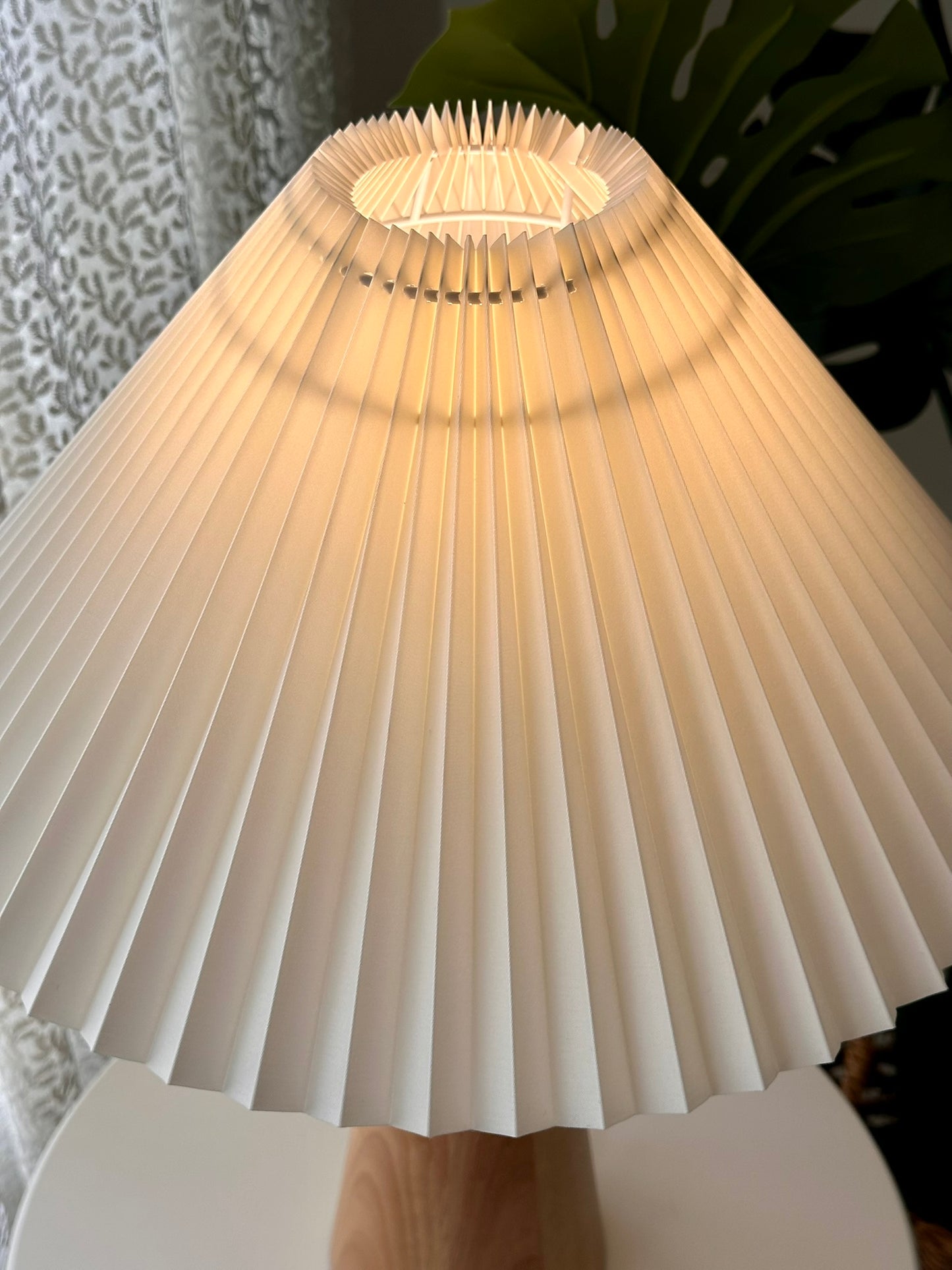 Wooden Base Table Lamp with Pleated Shade – Nordic Style