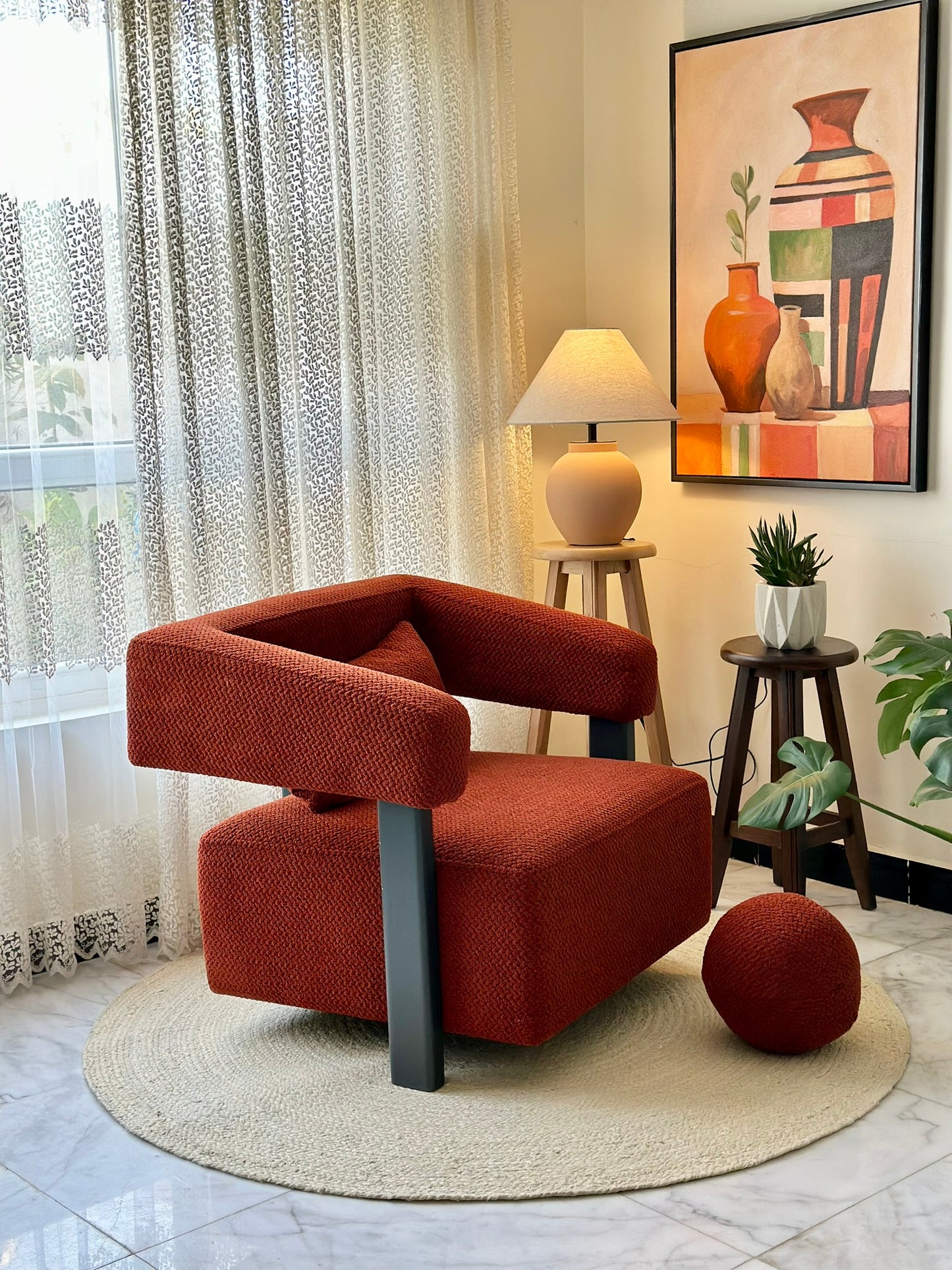 Modern Red Textured Armchair with Matching Pouf – Bold Contemporary Design