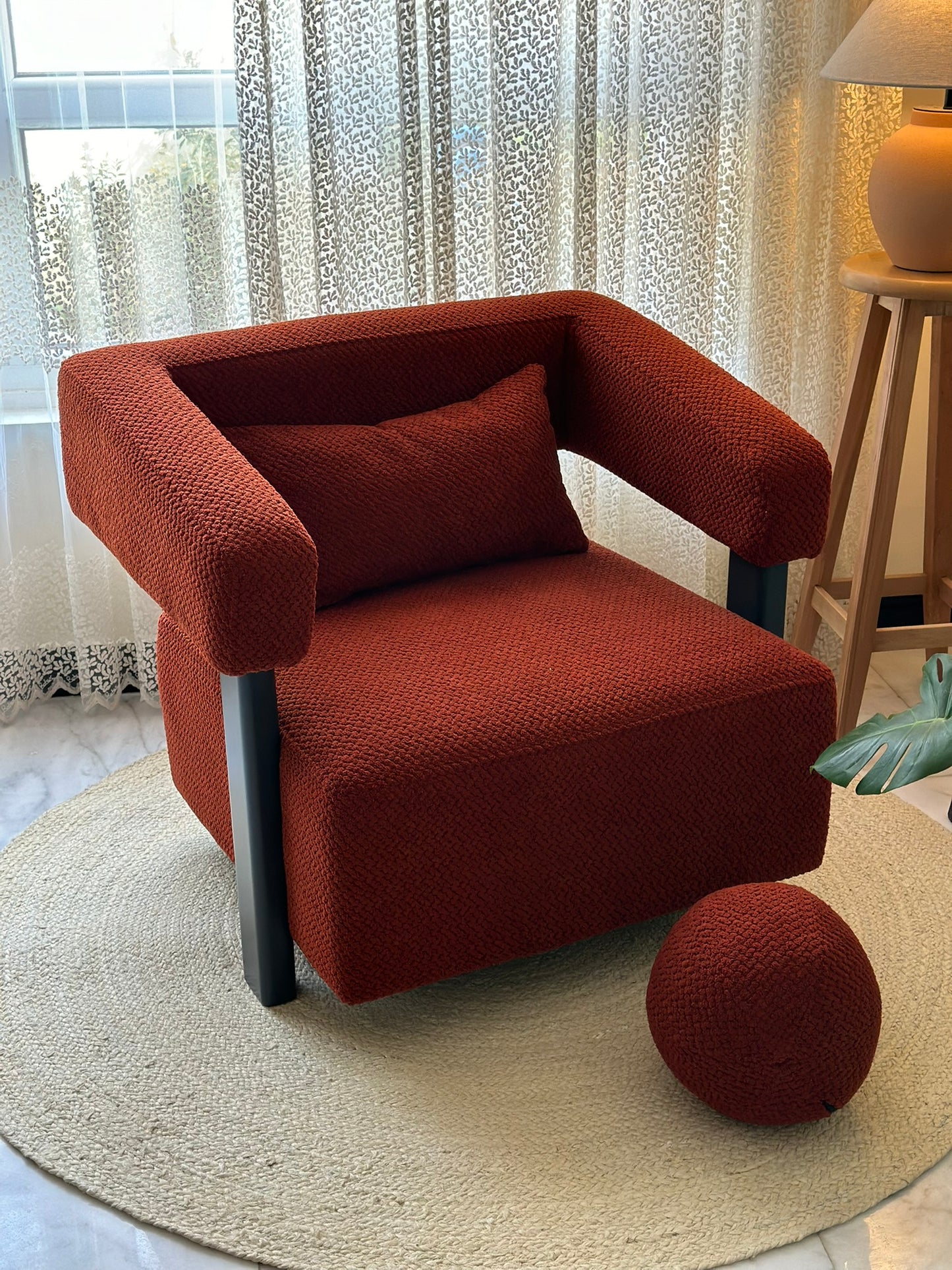 Modern Red Textured Armchair with Matching Pouf – Bold Contemporary Design