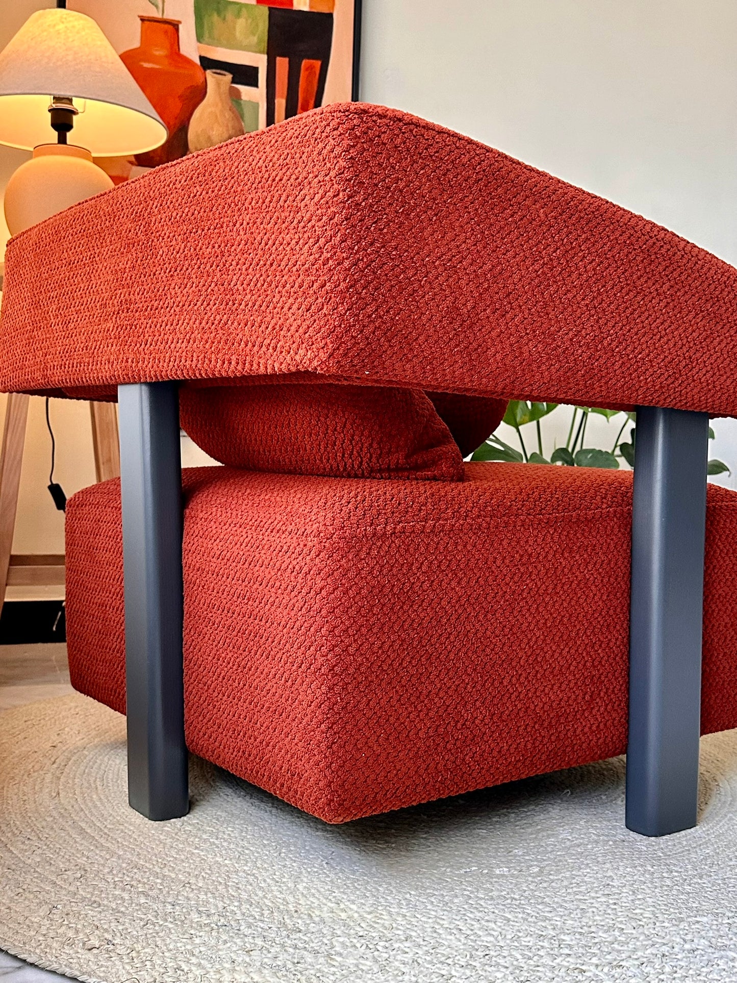 Modern Red Textured Armchair with Matching Pouf – Bold Contemporary Design