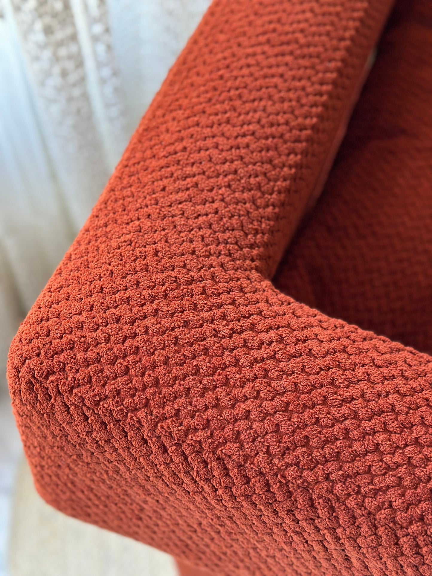 Modern Red Textured Armchair with Matching Pouf – Bold Contemporary Design