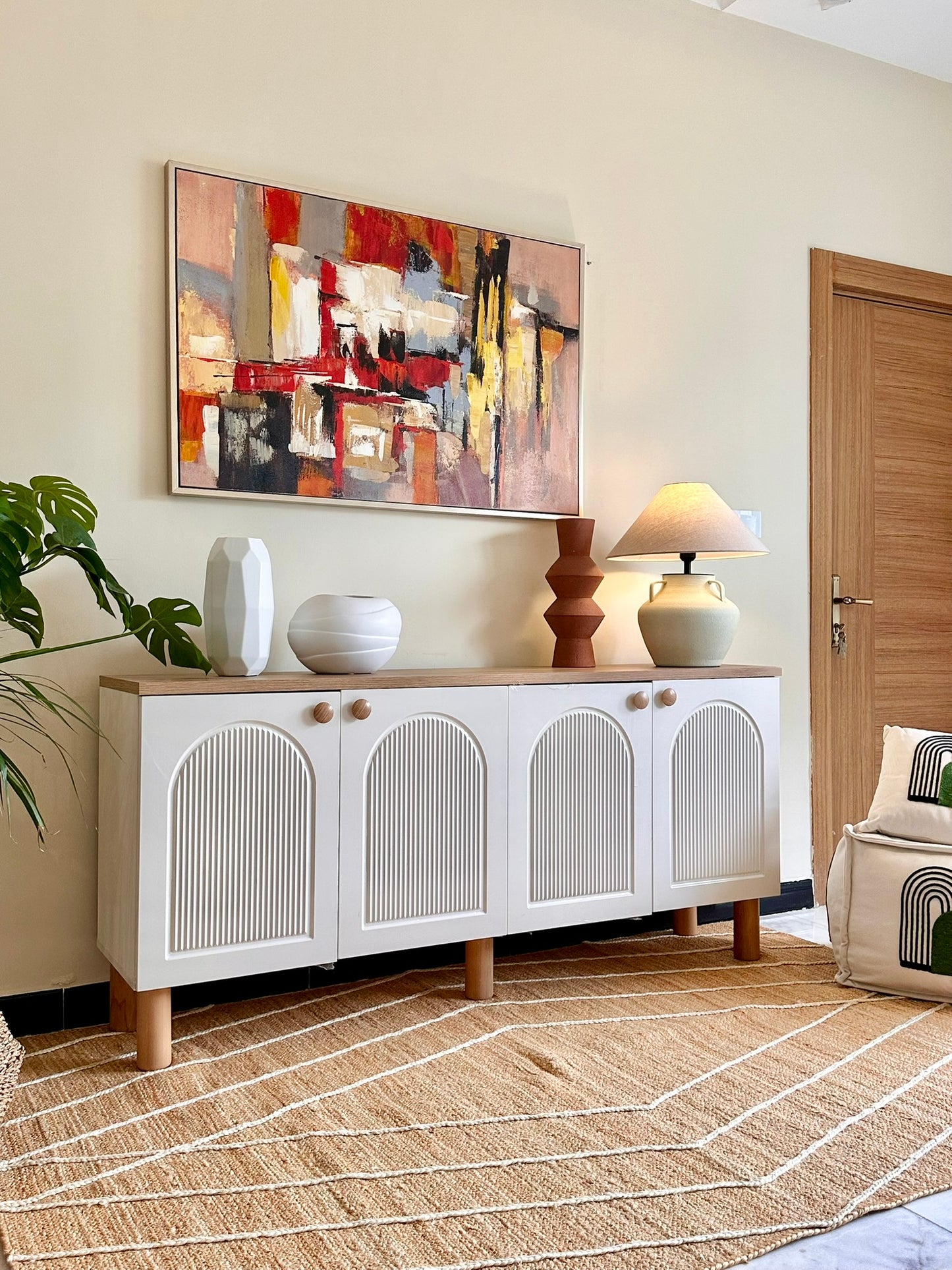 Modern Console Cabinet with Arch Design – 4 Doors