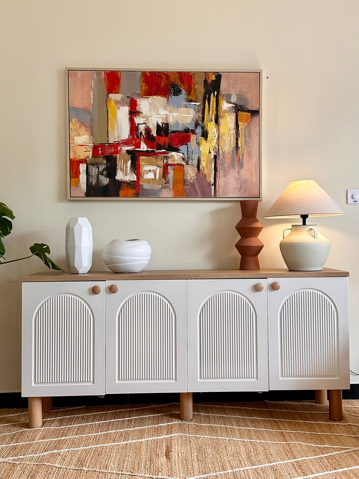 Modern Console Cabinet with Arch Design – 4 Doors