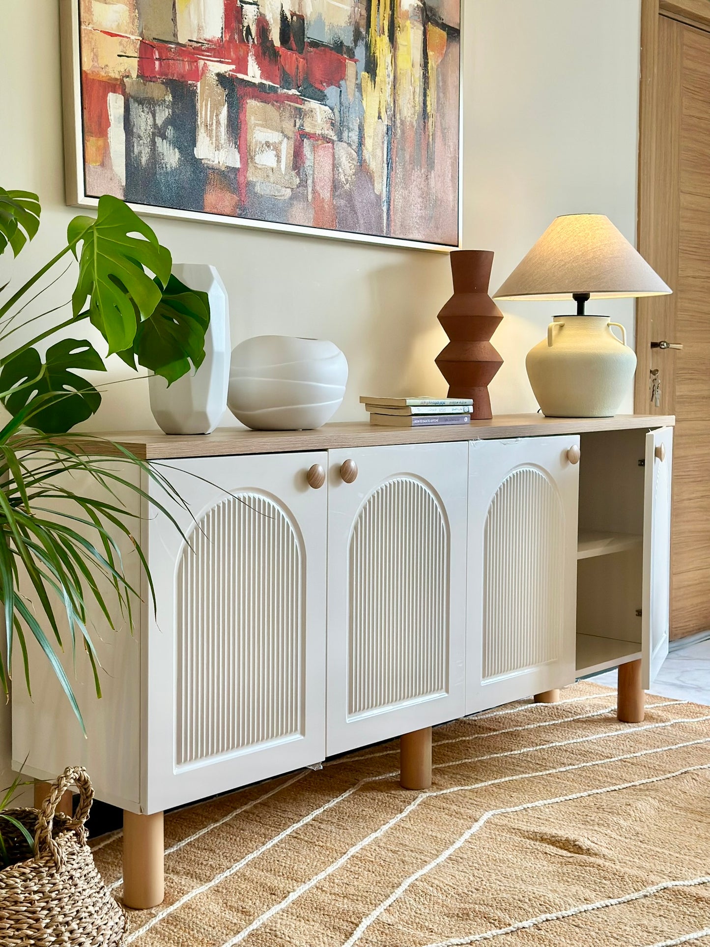 Modern Console Cabinet with Arch Design – 4 Doors