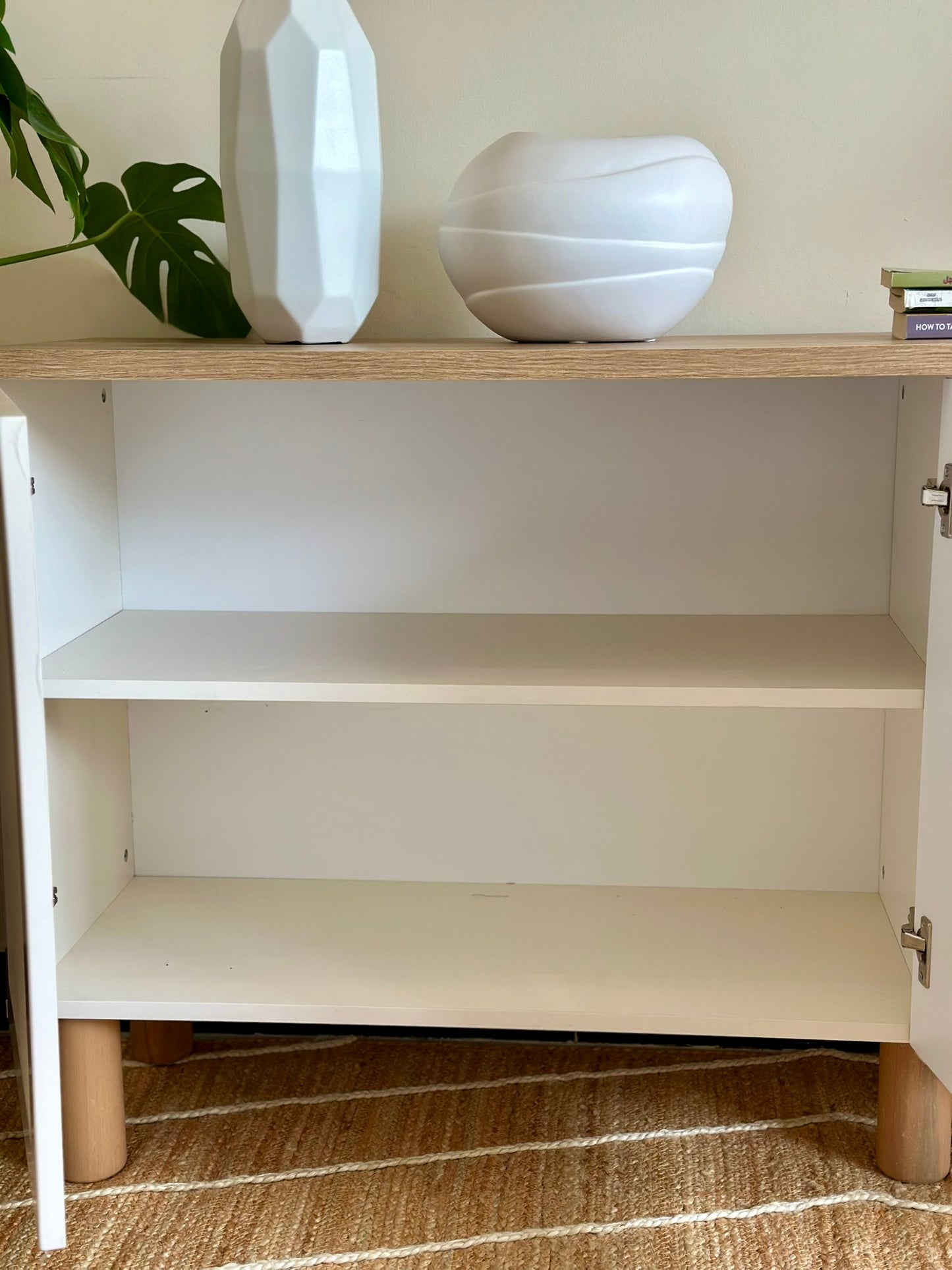 Modern Console Cabinet with Arch Design – 4 Doors