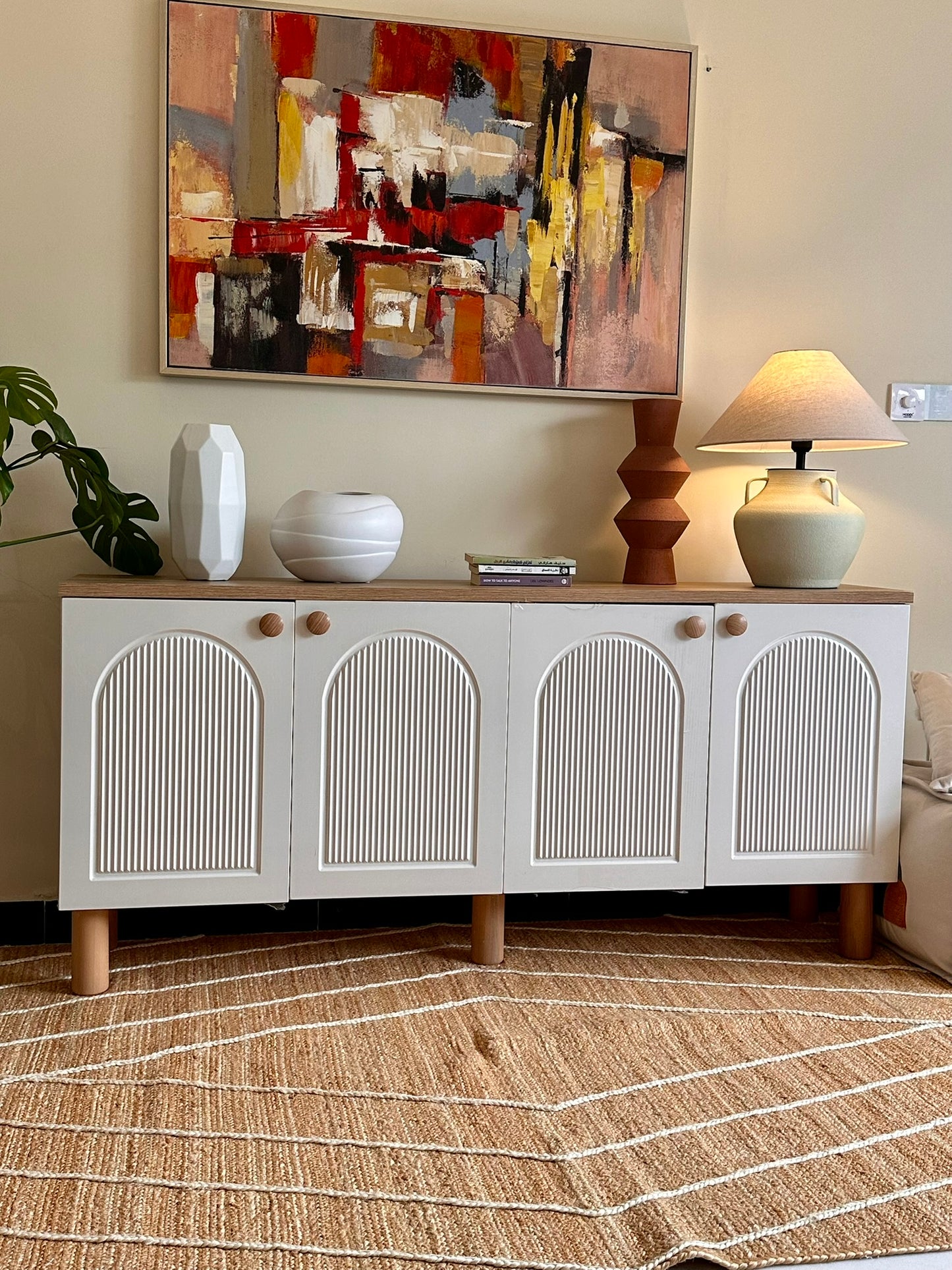 Modern Console Cabinet with Arch Design – 4 Doors