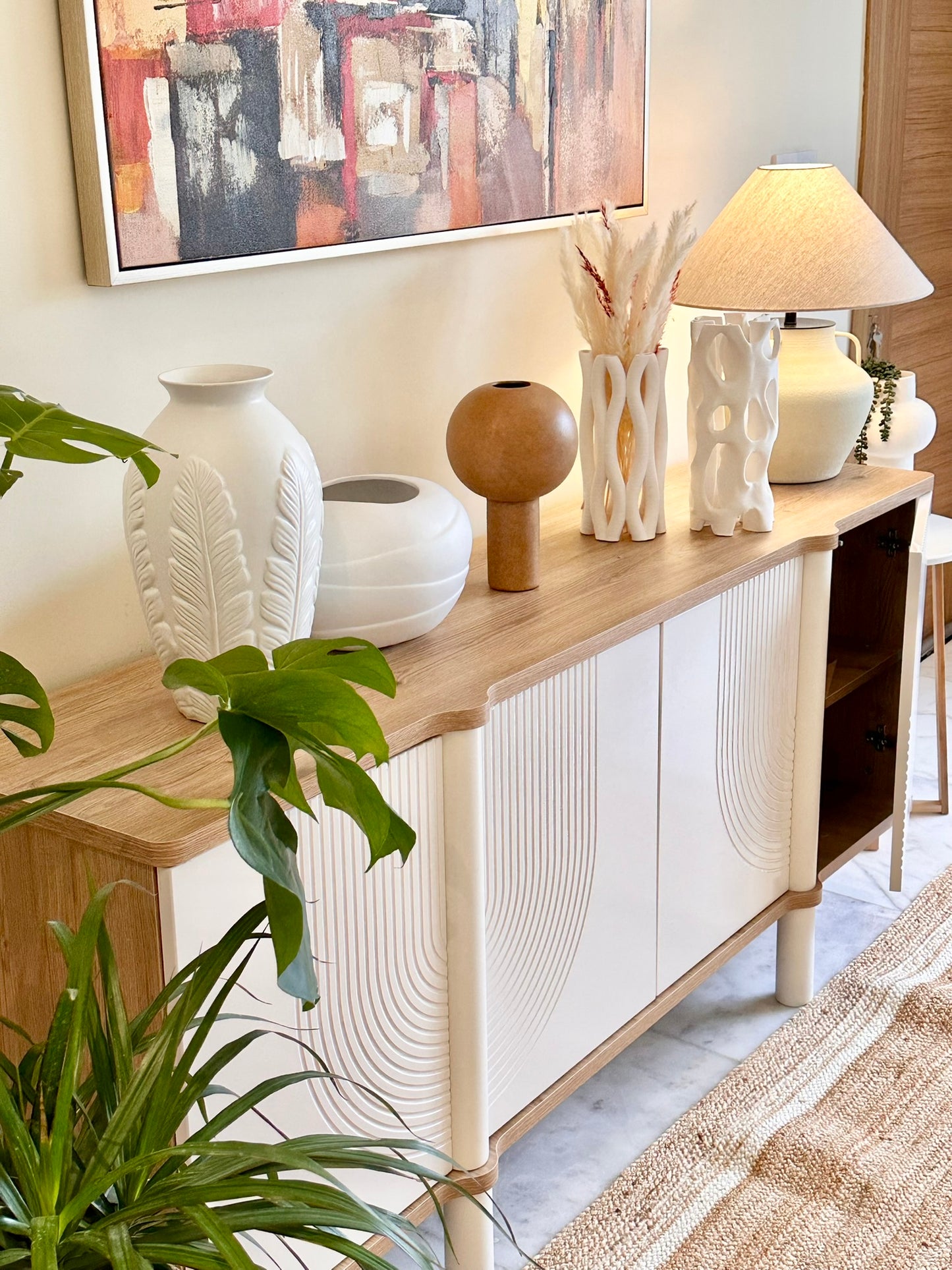 Contemporary Console Cabinet with Linear Arch Design – 4 Doors