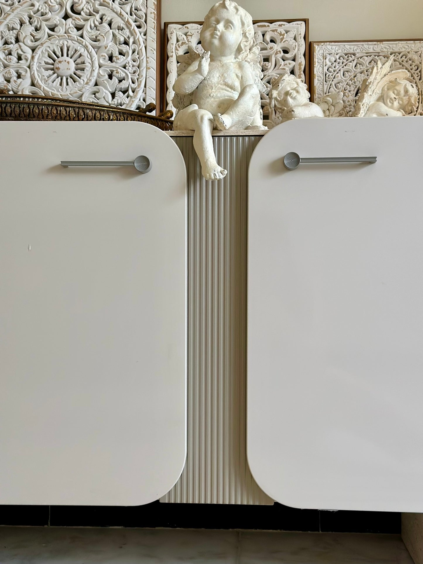 Modern Minimalist Console with Marble Base Accent – 4 Doors