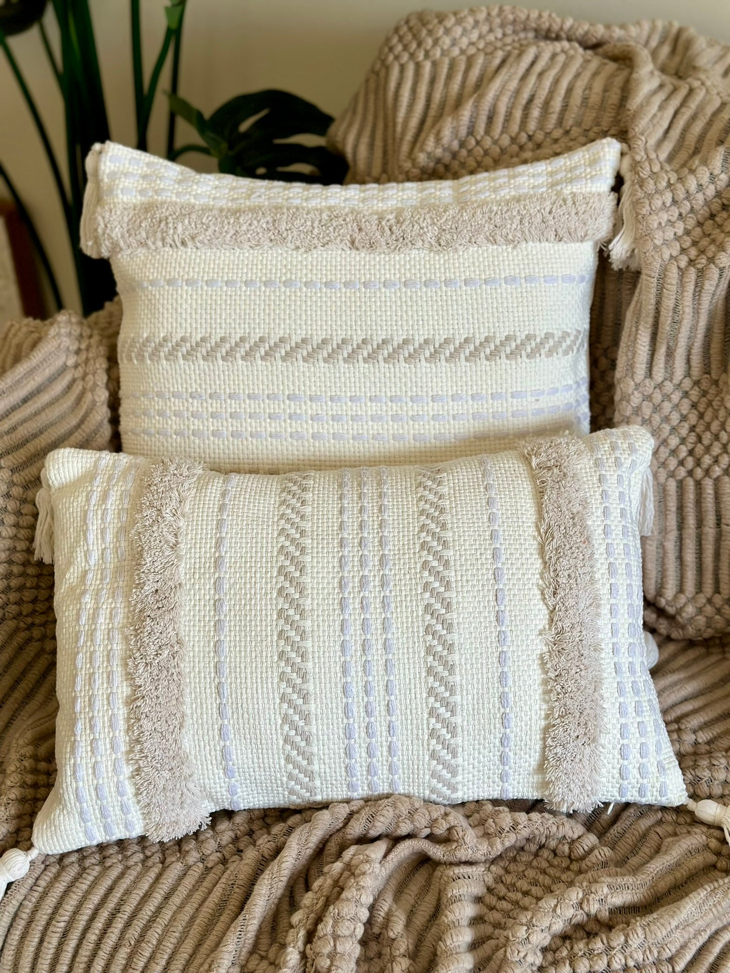 Floral Handmade Cushion – Vintage Inspiration CODE 3319