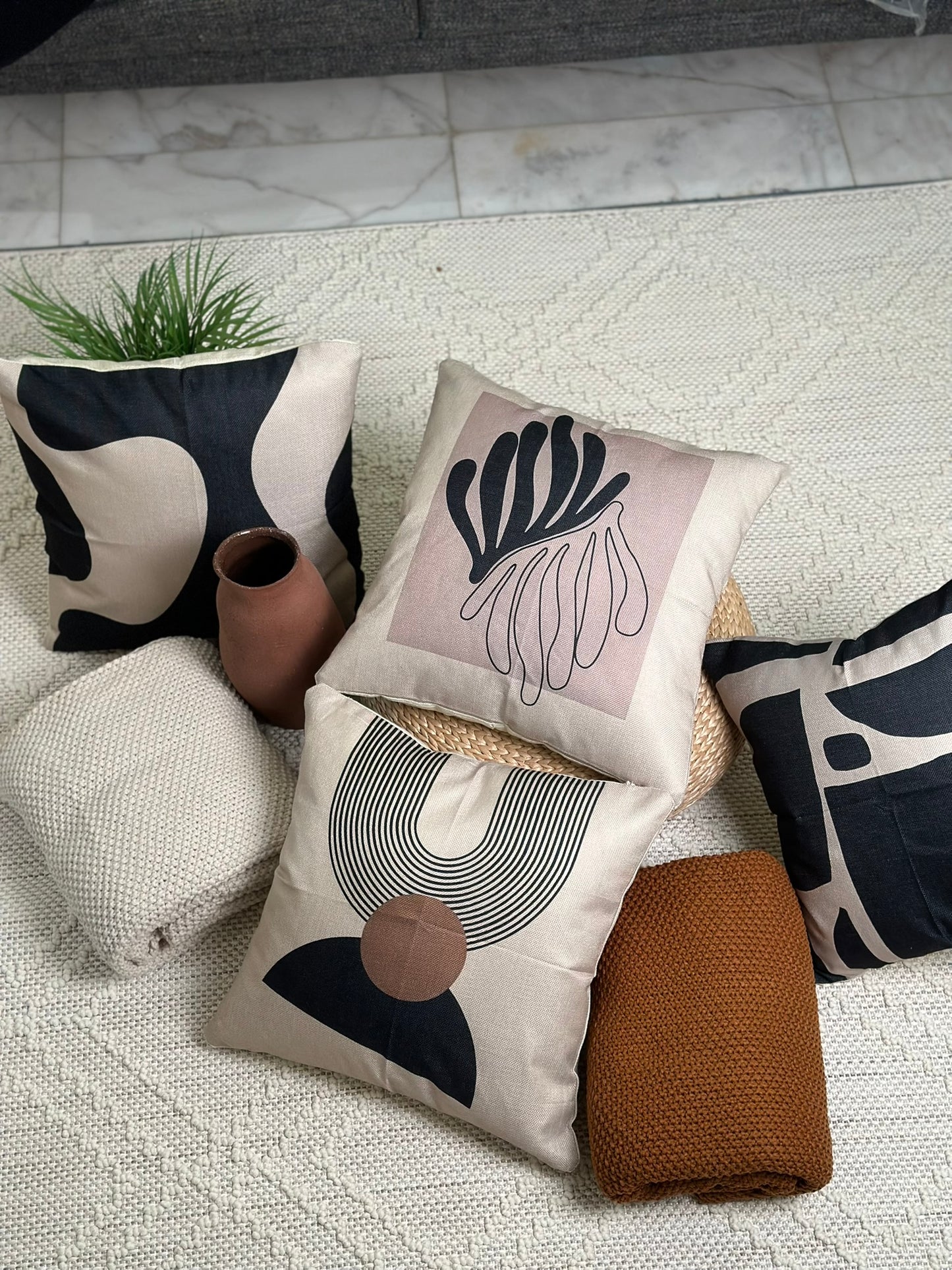 Abstract Print Cushion – Artisan Style Code 3326