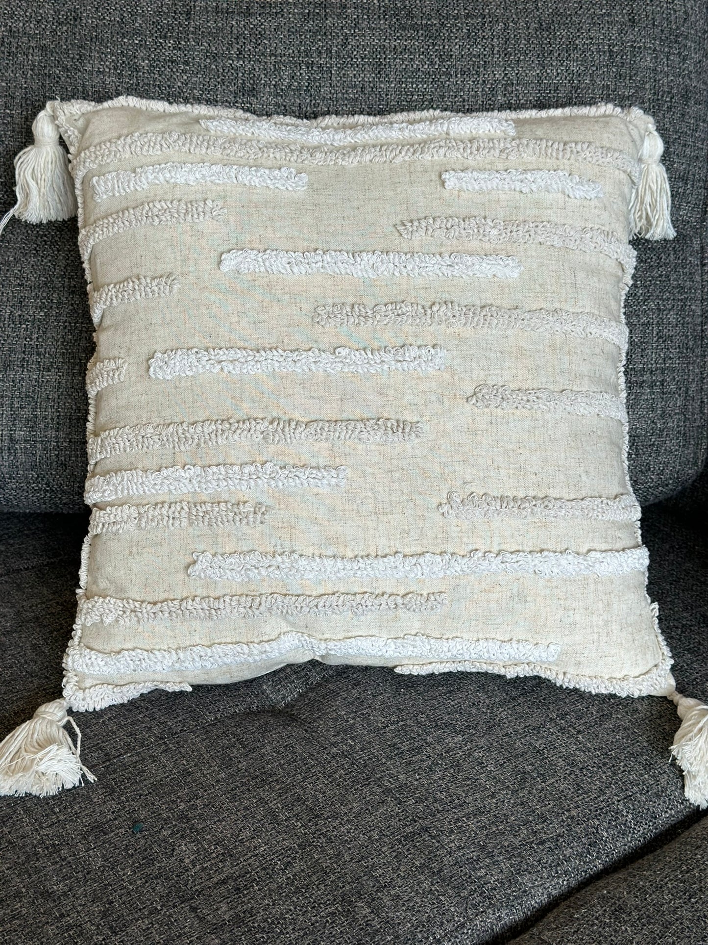 Boho-Inspired Cushion – Artisan Elegance CODE 3313 L