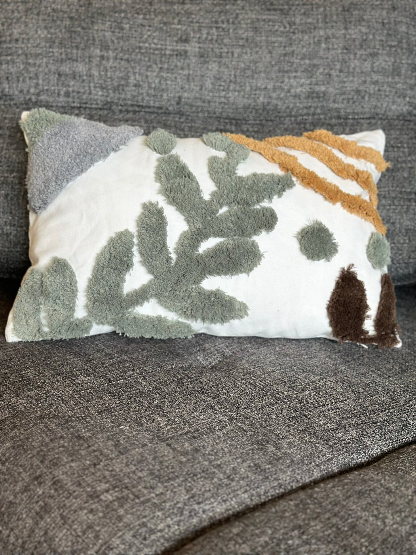 Textured Nature-Inspired Tufted Cushion Set – Earthy Green & Taupe Tones CODE 3305 3L