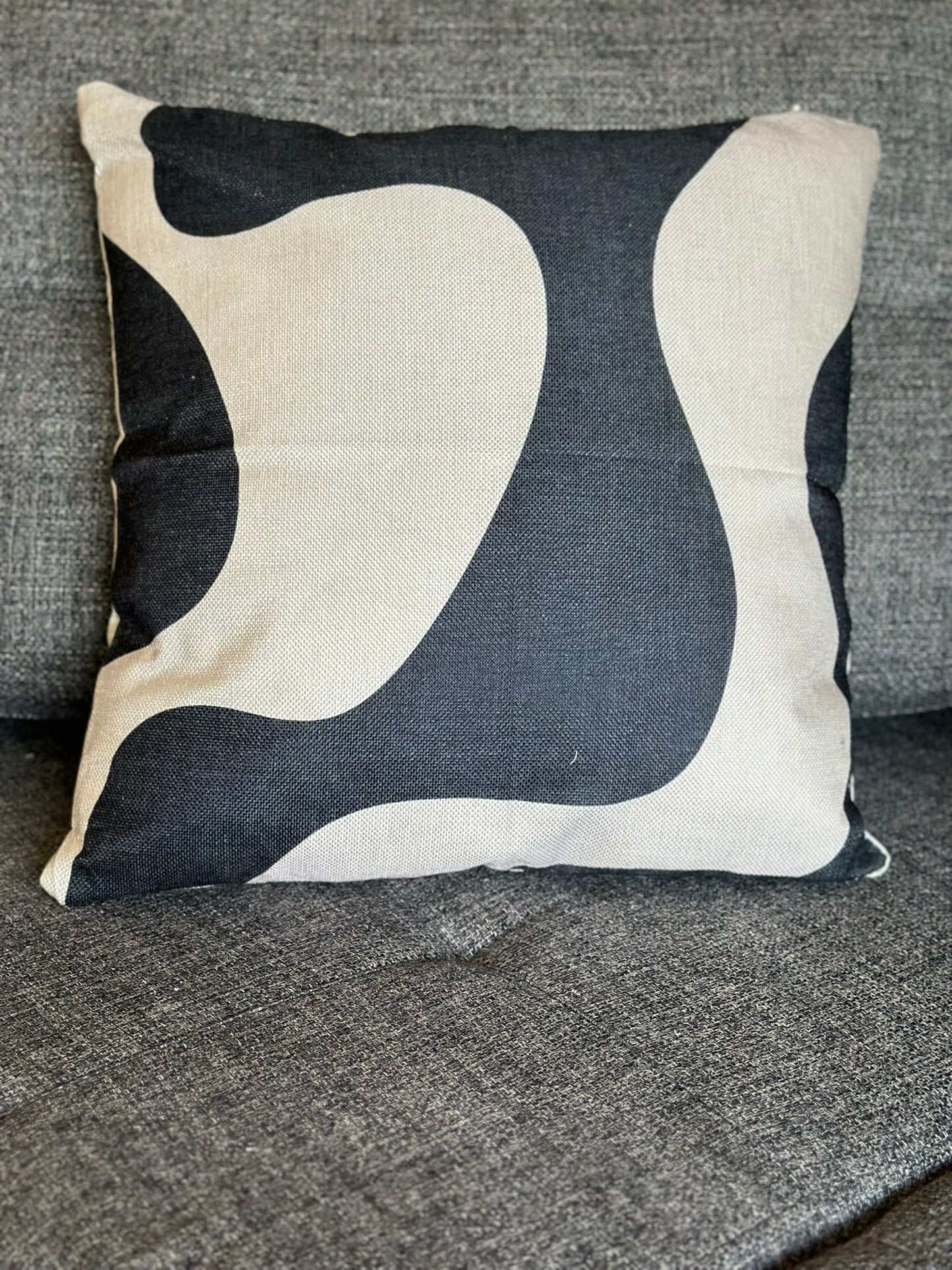 Abstract Print Cushion – Artisan Style Code 3326