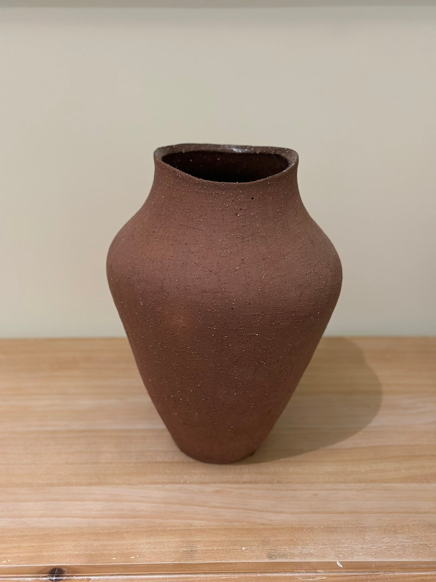 Classic Clay Vessel – Raw Terracotta Vase CODE 3513