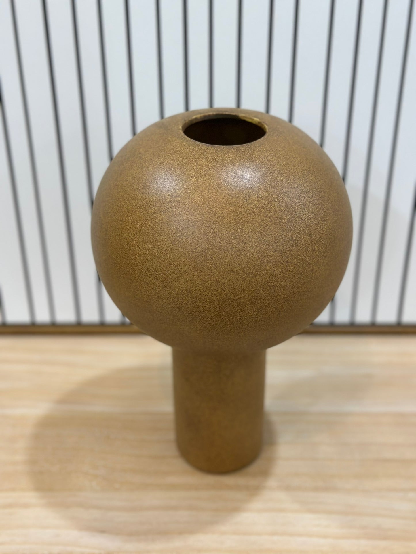 Marble Whisper Vase CODE 3501