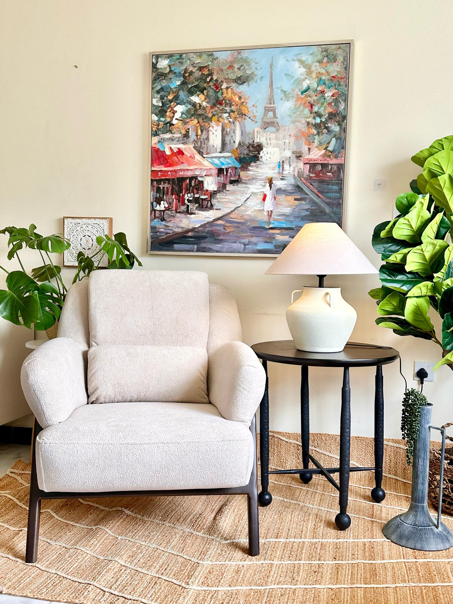 Set of 2 Modern Round Side Tables with Matte Black Legs