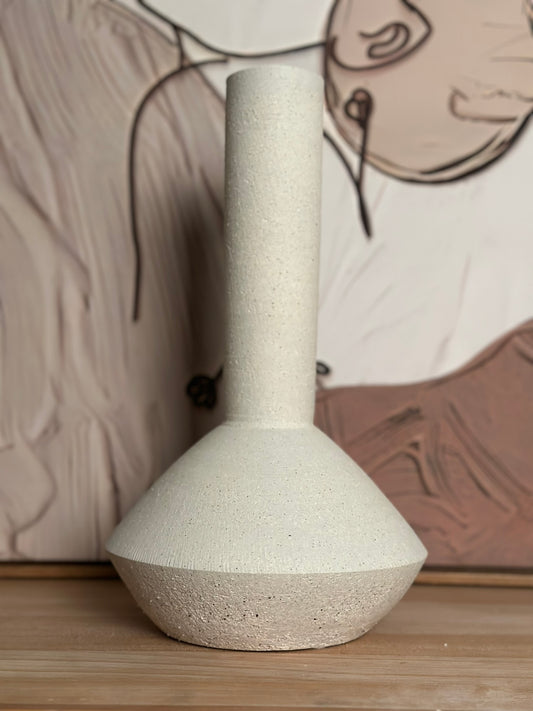 Pure Form Vase CODE 3511